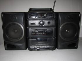 Cwm-660 Sanyo Vintage 90s Boombox Tested Working Am Fm Cd Cassette