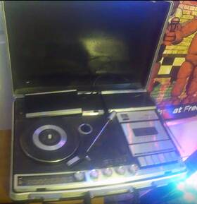 G-2607h Sanyo G2607h Rare 1970 Turntable/cassette Deck/radio Briefcase Stereo