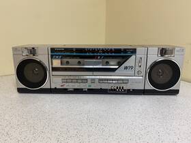 M-w19 Sanyo Vintage Detachable Speaker Boombox Radio Cassette Parts Repair