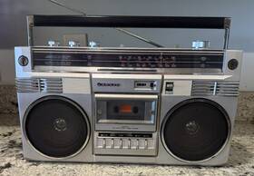M-x320k Sanyo Vintage 80s Boombox Cassette Radio Stereo Player