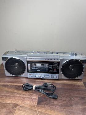 M7790k Sanyo Rare Fm Sw1 Sw2 Mw Radio Cassette Player Boombox Read