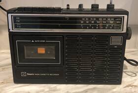 799.21791800 Sears 799.217918 Vintage V1-v2 Radio / Cassette Player Tape Doesn T Work