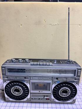 Gf-6060x Sharp Vintage Boombox Cassette Am/fm Radio