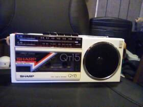 Qt-15 Sharp Rare Portable Cassette Player Recorder