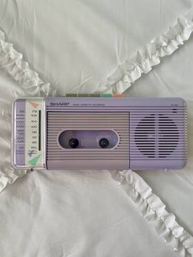 Sharp Qt-5l Rare Vintage Lavender Radio Cassette Player Fully Working