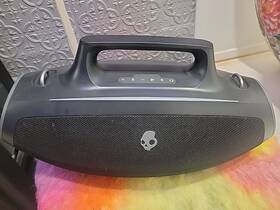 2sksk1849bow2 Skullcandy Barrel Xt Rechargeable Portable Bluetooth Speaker/power Bankw/charger