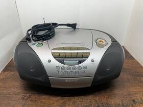 S300 Sony 027242637238 Cfd Boombox Am/fm Radio Cassette Stereo Cd Player Cd-r/rw Tested