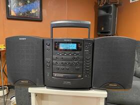 Cfd-626s Sony Cdf-626s 6 Cd Changer/tape Vtg 90s Boombox See Video Read
