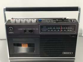 Cf-450 Sony 1974 Am-fm Cassette Portable Radio Works With Box Cases And Mic