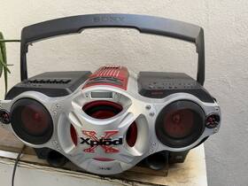 Cfd-g7000cp Sony Xplod Boombox Mp3 Cd Am/fm Aux-in Red Silver Black