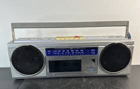 Cfs-250s Sony Vintage 1980s Radio Boombox Model Cfs-250
