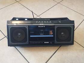 Cfs-230 Sony Csf-230 Vintage Am Fm Radio Tape Cassette Walkman Boombox Pristine