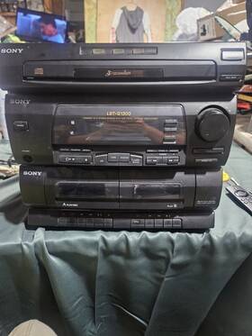 Lbt-1300 Sony Vintage 1997 Lbt-1300. Cd Player Boom Box Am/fm Cassette