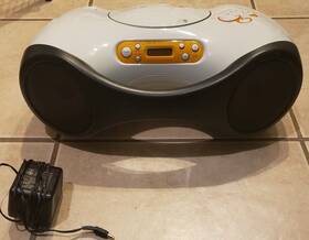 Sz-x1 Sony Vintage Sports Cd Boombox With Am/fm Radio Shock Resistant