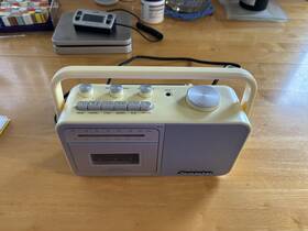 Sb2130 Studebaker Retro Stereo With Cd Cassette And Radio - White/gold Color
