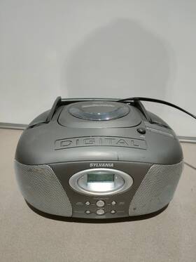 Sa83008 Sylvania Model No Radio And Cd Player