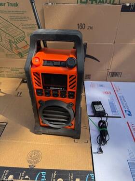 Sp303-orange Sylvania Sp303 Hd Bluetooth Portable Speaker With Fm Radio Usb/sd Reader