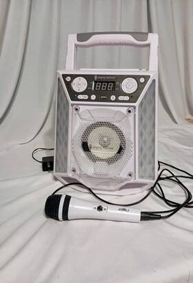 Sml2350 The Singing Machine Karaoke Cd Player With Microphone Lights Bluetooth Usb Battery