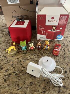 X-1800sd Toniebox Audio Player Disney Bundle With Woody Mcqueen Pooh Mufasa Puppy Euc