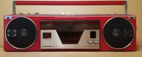 Toshiba Rt-s653 Red Bombeat Dm-02 Boombox With Factory Cassette