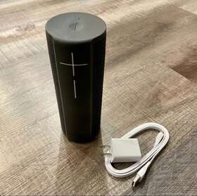 Ultimate Ears 097855130747 Ue Blast Waterproof Portable Wifi Alexa Wireless Bluetooth Speaker Graphic Black