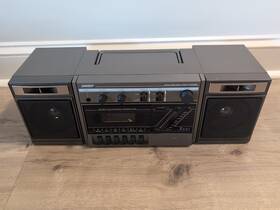 Af-7000 Unisef Rare Model Fm Stereo Cassette Recorder Japan. New Belt. Works