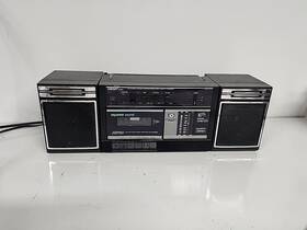 Sz-10005 Unisef Sz-1005 Japan Detachable Speaker System/stereo Radio Cassette Recorder
