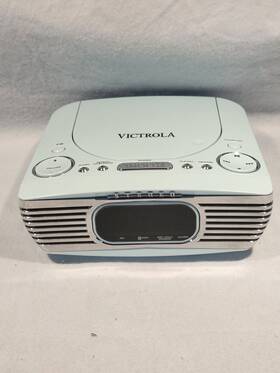V50-250 Victrola Light Baby Blue Bluetooth Table Topclock Radio With Cd Player