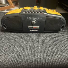 Wbb85y Wilson Boombox Sports Engineered Radio Cassette Rare Yellow - Used