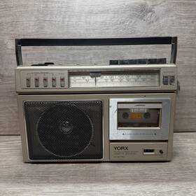 K6049 Yorx Am Fm Radio Cassette 8-track Portable Stereo Boombox /as-is For Parts