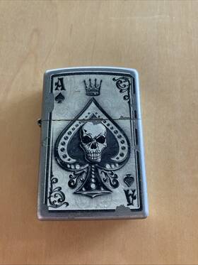 29623 Zippo Lighter Ace Skull Card