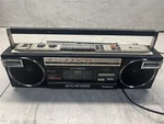 Vintage Panasonic RX-FM40 Xbs Am/fm Radio-cassette. Fixed Price $42.90.