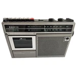 Vintage *new* 1980'S Sanyo M2562 Am/fm Portable Tape Recorder Boombox. Fixed Price $72.25.