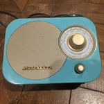 Studebaker SB2000TE-PORTABLE Am/fm Radio (teal) Mint Condition. Fixed Price $29.99.