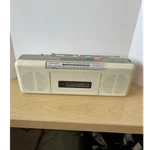 Realistic SCR-34 Am/fm Stereo Cassette Radio White Shack Twin Peaks. Fixed Price $30.00.