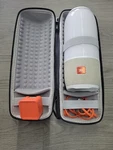 Jbl Pulse 3 White Portable Speaker System - And Case. Fixed Price $135.00.