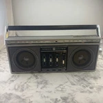Vintage General Electric Mini Boom Box Model #7-2450A. Tested/works.. Fixed Price $37.99.