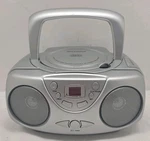 Sylvania Portable Player Am Fm Radio Silver Retro Boombox SRCD243 Tested. Fixed Price $34.99.