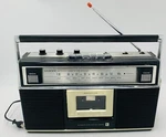 Vintage Lloyds V162 Fm Stereo Mw Lw Cassette Tape Recorder Radio. Fixed Price $79.99.
