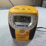 Philips AJ3957 Compact Disc Digital Alarm Clock Player And Am/fm Tested. Fixed Price $40.00.