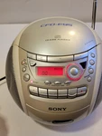 Sony CFD-E95 Cd Radio Cassette Boombox Read. Fixed Price $59.99.