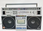 Vinateg Toshiba RT-S933 Bombeat X-01 Boombox For Parts Only. Fixed Price $352.50.