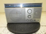 Magnavox D-2600/17 Radio. Fixed Price $34.99.