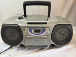 Magnavox Portable Stereo System By Phillips Model AZ1020/17 Cd,tape,fm/am Tested. Fixed Price $89.99.