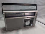 Vintage Panasonic RF-568D Am/fm 2-BAND Receiver 10" X 6" 3". Fixed Price $54.99.
