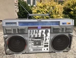 Rare Vintage Helix HX-4635 Boom Box Ghetto Blaster Japan. Fixed Price $799.00.