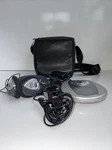Philips AZ7792/17 Portable Cd Player X-TREME40 Esp Anti-skip Magnavox Headphones. Fixed Price $30.00.