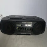 Sony CFD-V10 Cd Radio Cassette Portable Boombox Read. Fixed Price $29.00.