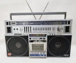 Vintage Toshiba RT-S933 Bombeat X-01 Boombox Cassette For Parts Only. Fixed Price $275.00.