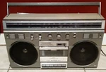 Realistic SCR-15 Am/fm Stereo Cassette Music System Boombox Damaged Parts Only. Fixed Price $51.09.